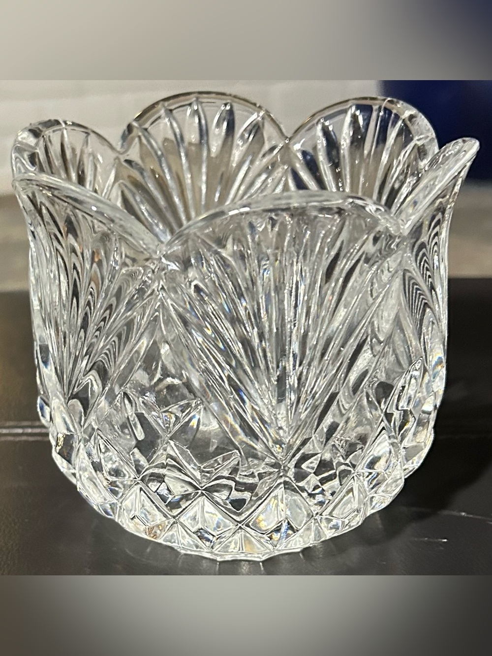 Shannon designs of Ireland 24% lead crystal candy dish candle bowl